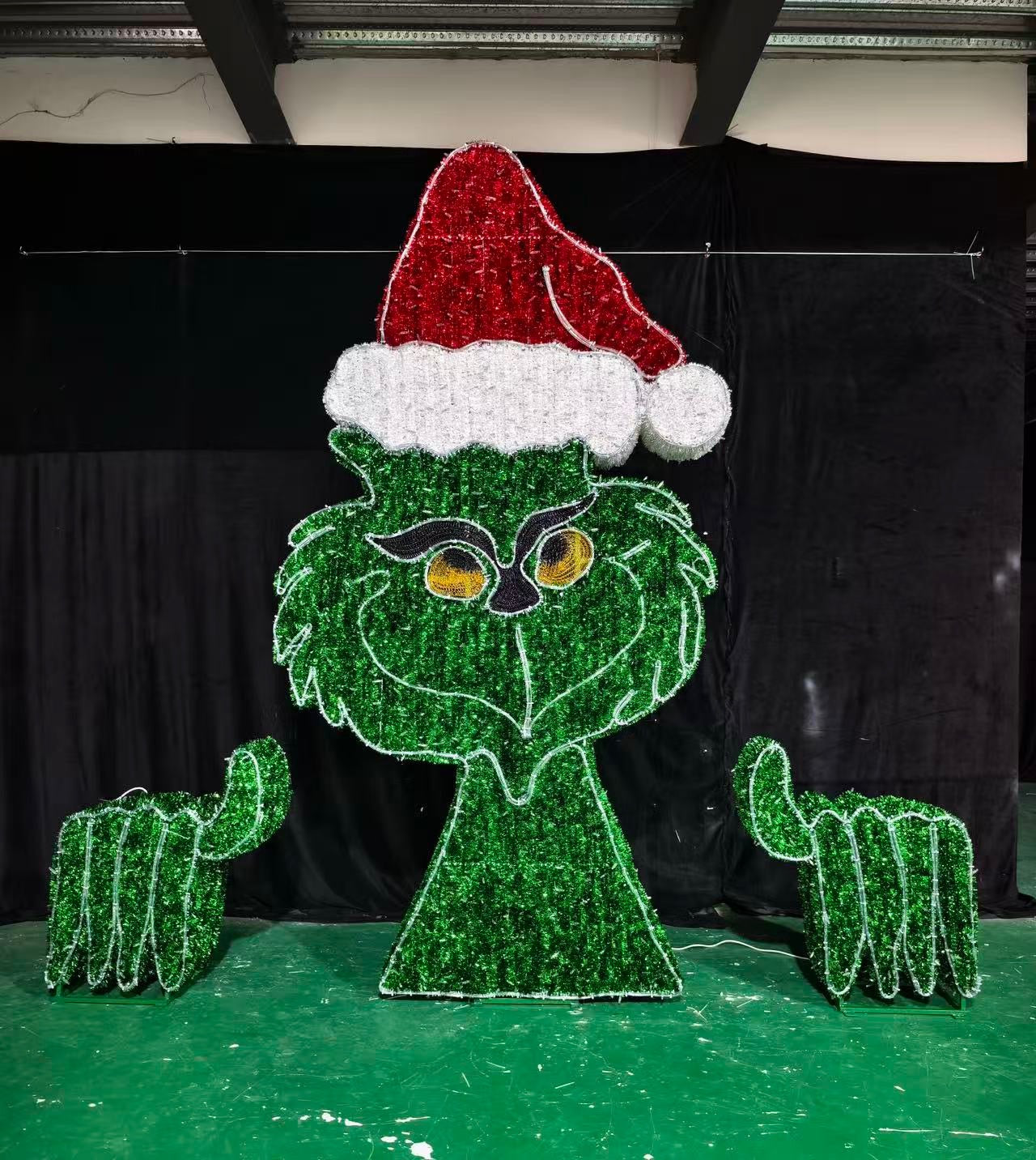 10' Grinch Ground 3D